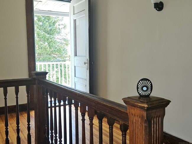 Foto del edificio - 191 English St