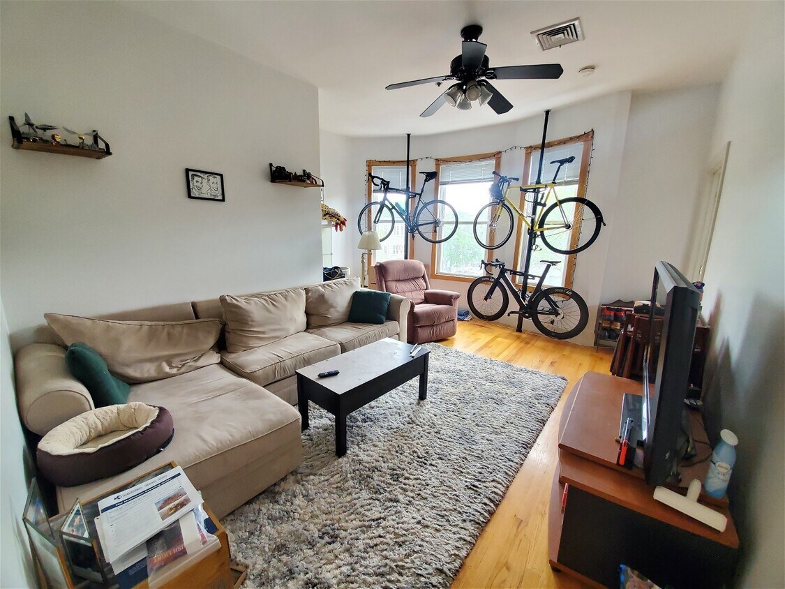Primary Photo - 183 Columbia Street Apt #U201, Cambridge, ...