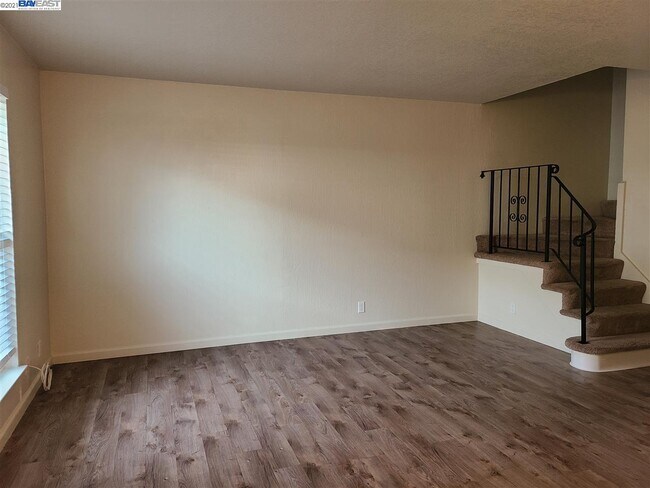Building Photo - 4407 Fairlands Dr