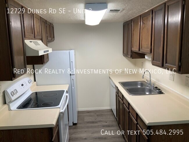Foto del edificio - 12729 Dunes Rd SE