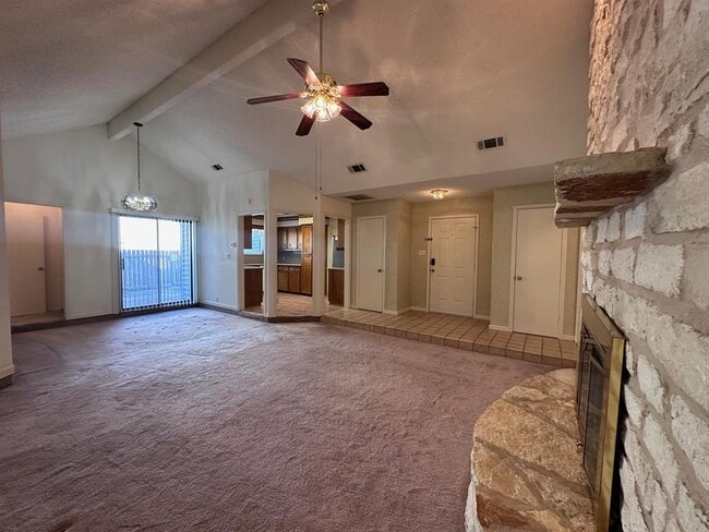 Building Photo - 110 Puna Ln