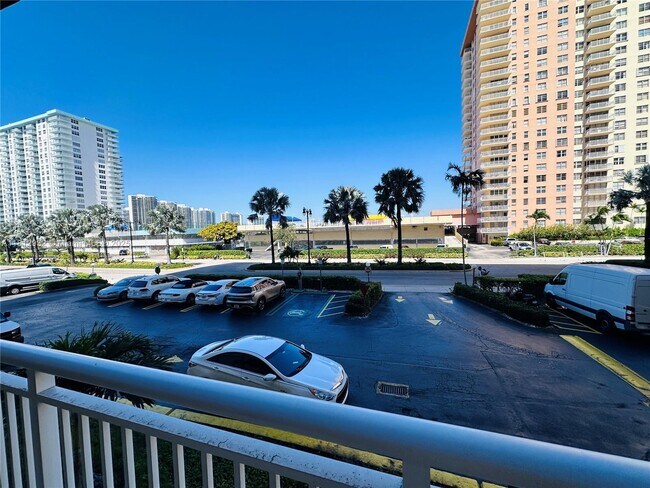 Foto del edificio - 250 174th St