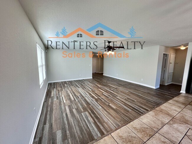 Building Photo - 3 Bedroom House in Harvest