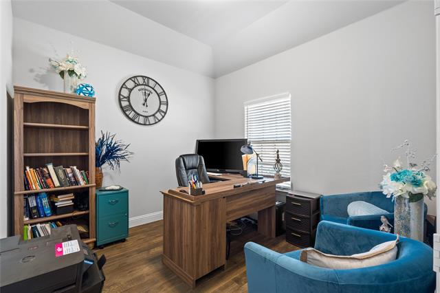 Foto del edificio - 6017 Mango Dr