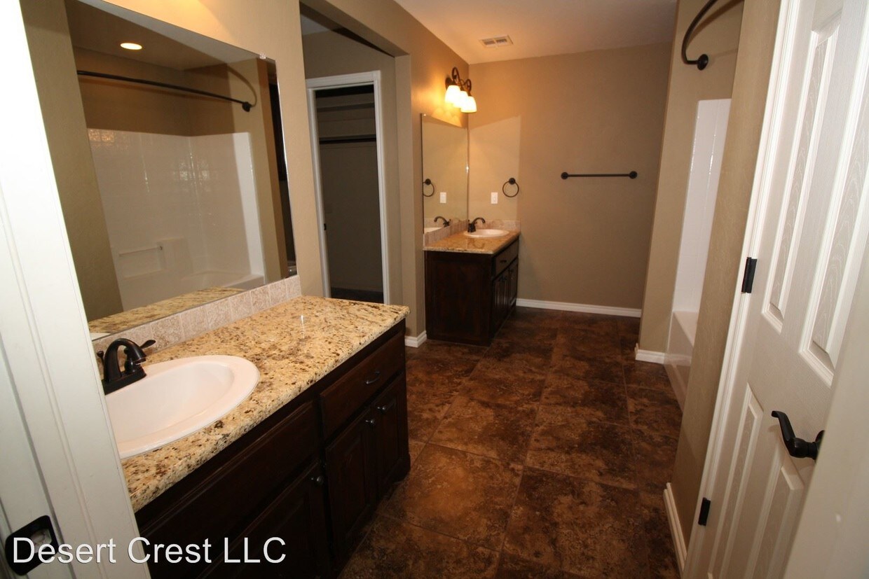 1277 Kensington Ln, Elgin, OK 73538 Apartment for Rent in Elgin, OK