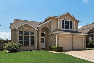 Building Photo - 3325 Fox Hollow Ct
