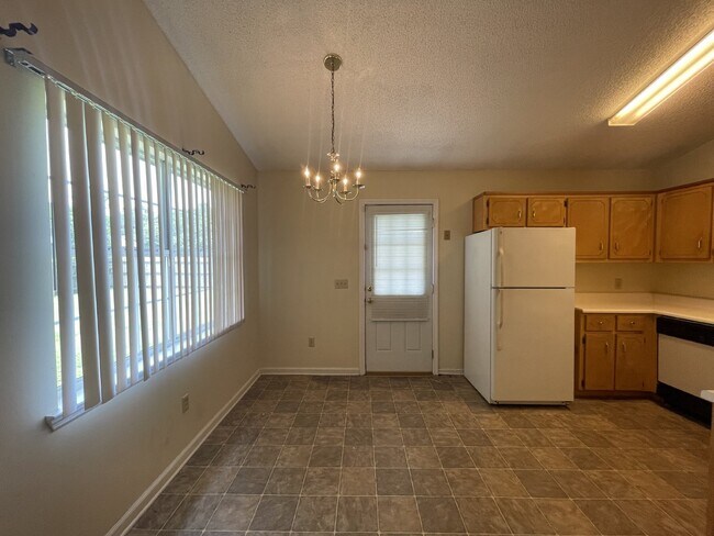 Foto del edificio - House for Rent