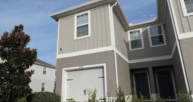 Foto del edificio - 404 Sedgewick Dr