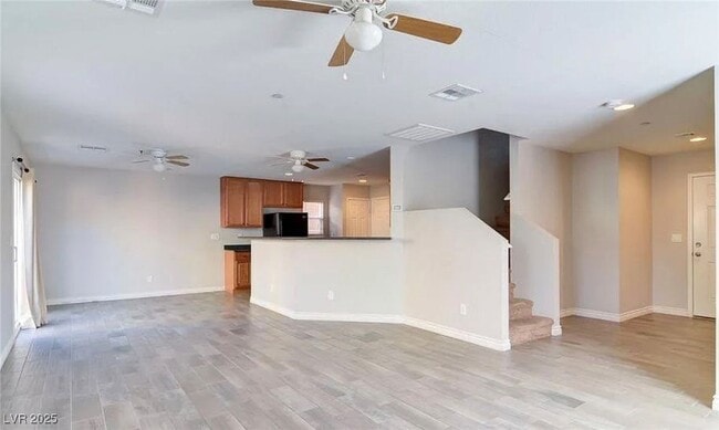 Building Photo - 9012 Tropical Tide Ct