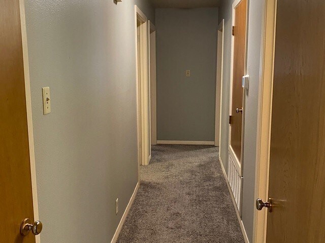 Foto del edificio - 2125 Shady Ln