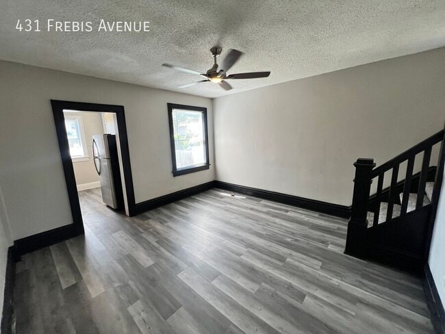 Building Photo - 431 Frebis Ave