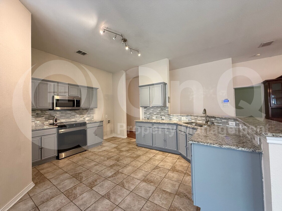 Foto principal - 11813 Ponderosa Pine Dr