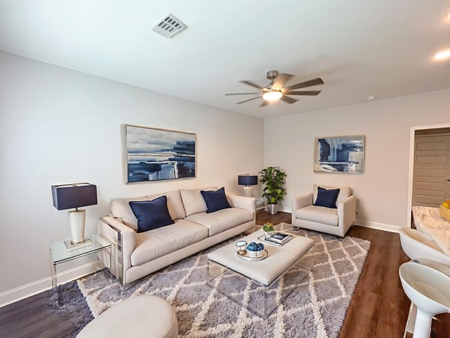 Building Photo - 130 Briarwood Rd