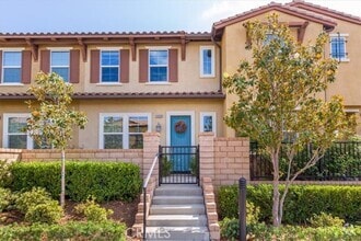 Building Photo - 28606 Jardineras Dr