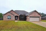 Primary Photo - 516 Woodland Pkwy