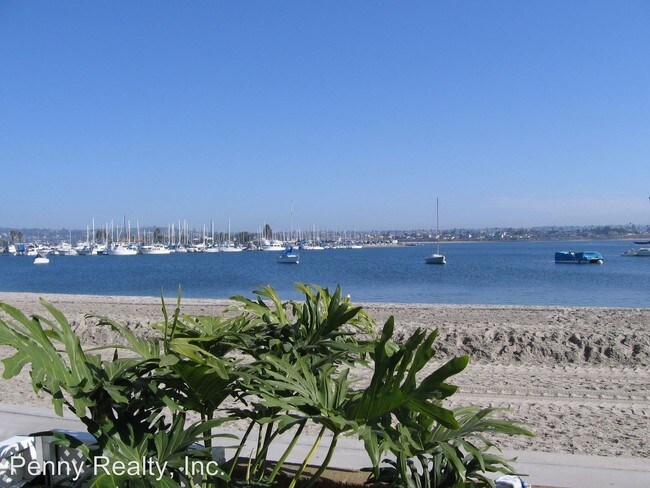 Building Photo - 3333 Bayside Walk