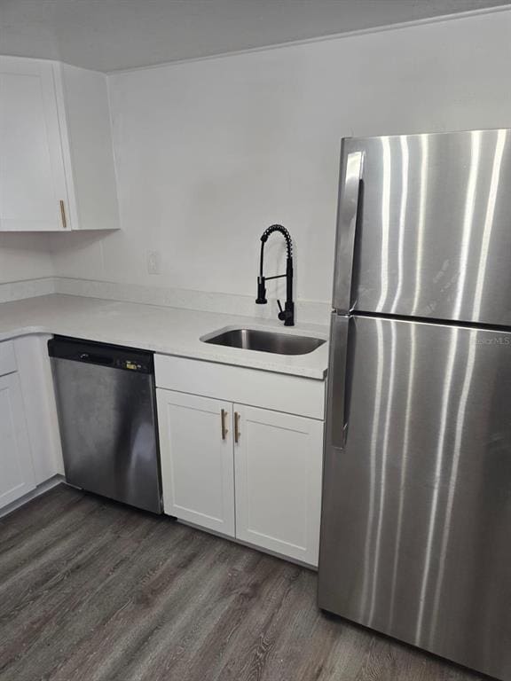 Foto del edificio - 815 St Charles Dr