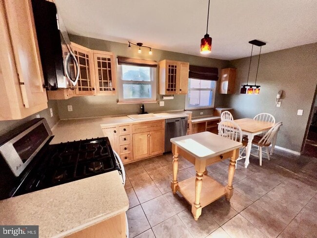 Foto del edificio - 918 Rockwell Rd