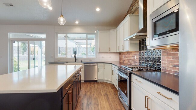 Foto del edificio - 3 Bedroom, 2 Bath Home in Richland