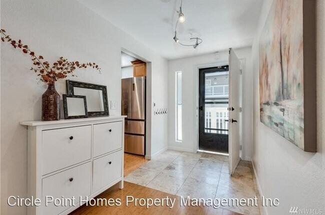 Building Photo - 2 br, 2 bath House - 14537 NE 40th St Unit...