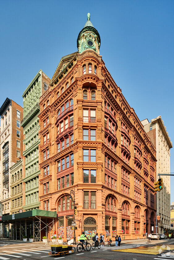 Primary Photo - Bleecker Tower Tenants Corp.