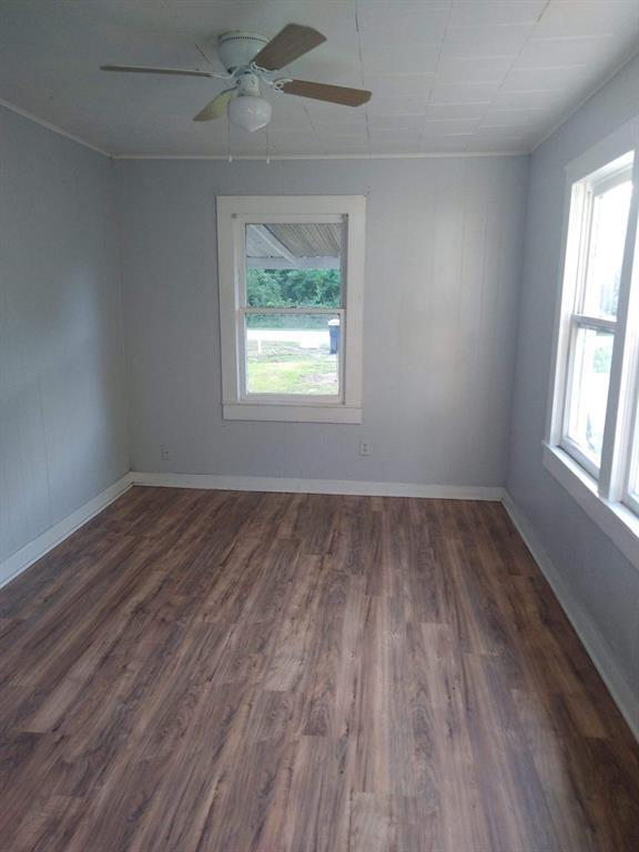 9534 S. F. Austin Road Unit 9506, Jones Creek, TX 77541 Room for Rent