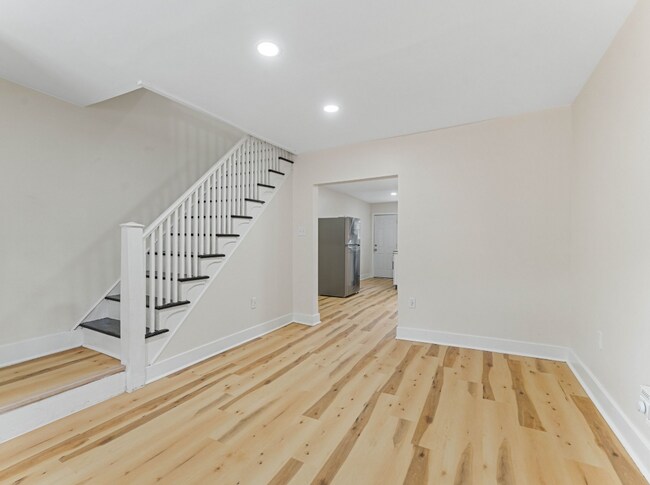 Foto del edificio - 2066 Eastburn Ave