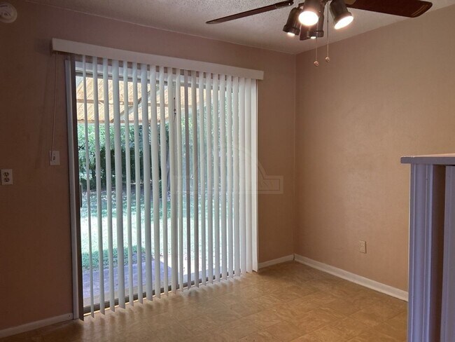 Foto del edificio - 608 S 19th St