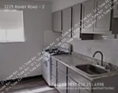 Foto del edificio - 3229 Ashby Rd