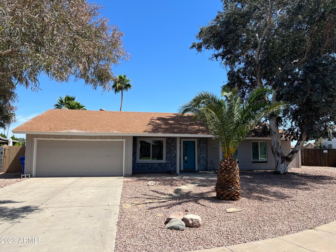 11819 S Maze Ct, Phoenix, AZ 85044 House Rental in Phoenix, AZ