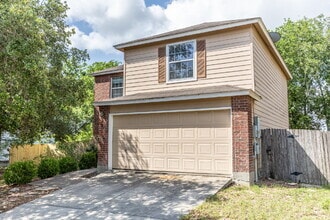 Building Photo - 446 S Water Ln
