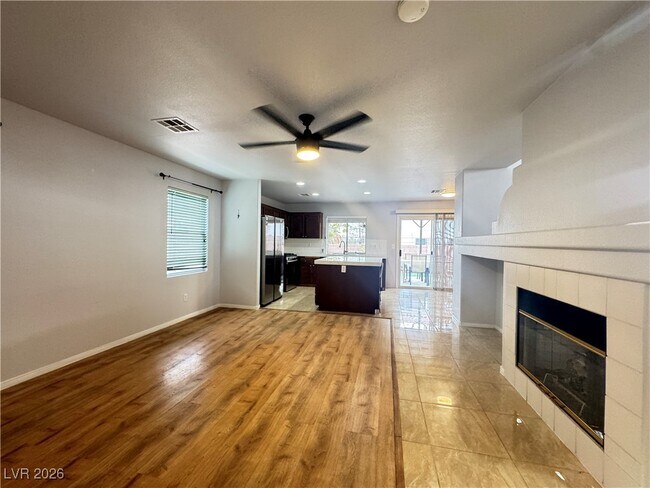 Foto del edificio - 3310 Robin Nest Ct