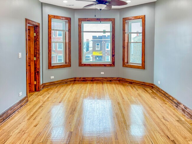 Foto del edificio - 3110 N Davlin Ct