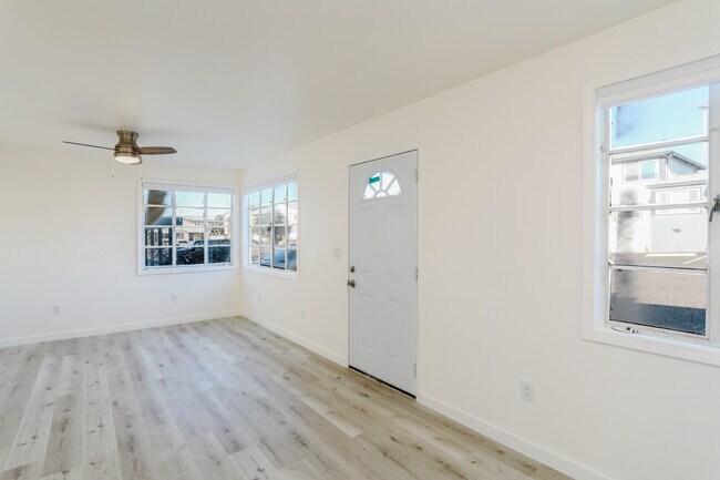 Foto del edificio - 6711 Kelly St