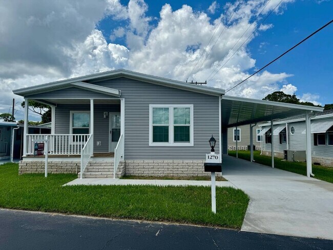 Foto del edificio - 1270 Plymouth Pl