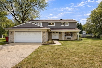 Building Photo - 29350 Leemoor Dr