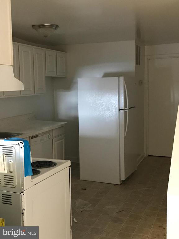 Foto principal - 2441 18th St NW