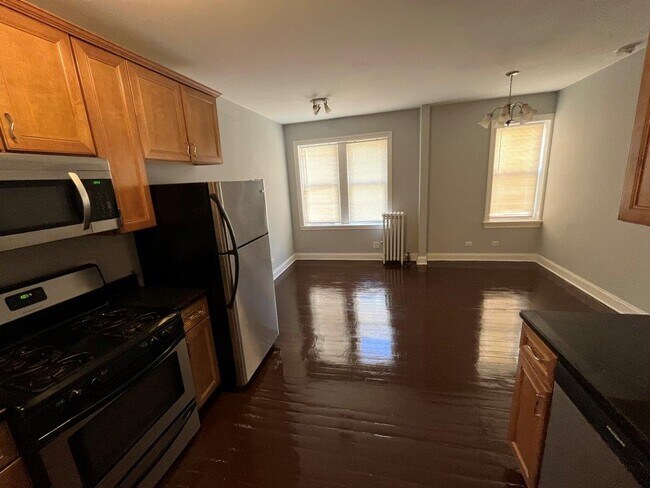 Foto del edificio - 4544 W George St