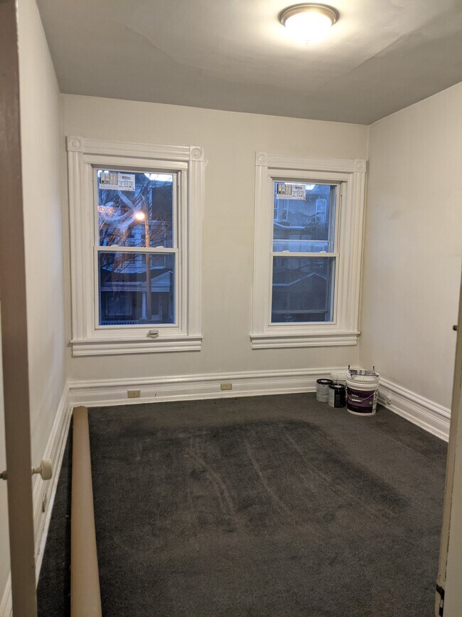 Habitaciones espaciosas! - 820 N 4th St