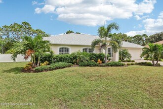Building Photo - 2051 Thornwood Dr SE