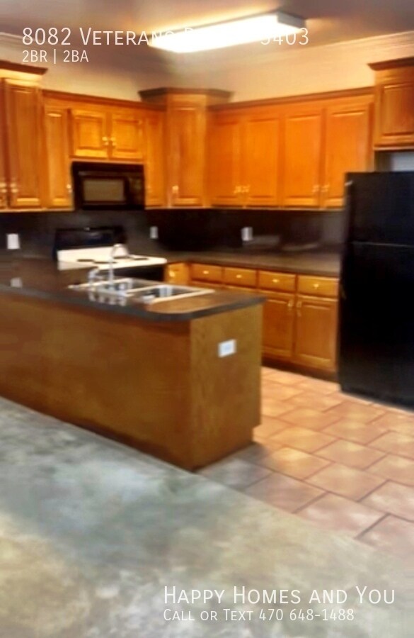 Foto del edificio - 8082 Veterans Pkwy
