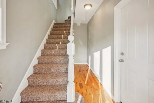 Entrance View - 53 Portland Pl