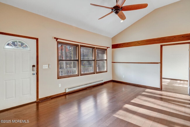 Foto del edificio - 257 Frog Pond Rd