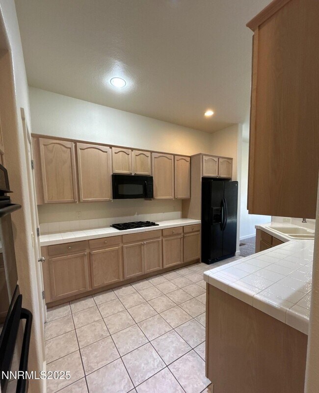Foto del edificio - 939 Turnberry Dr