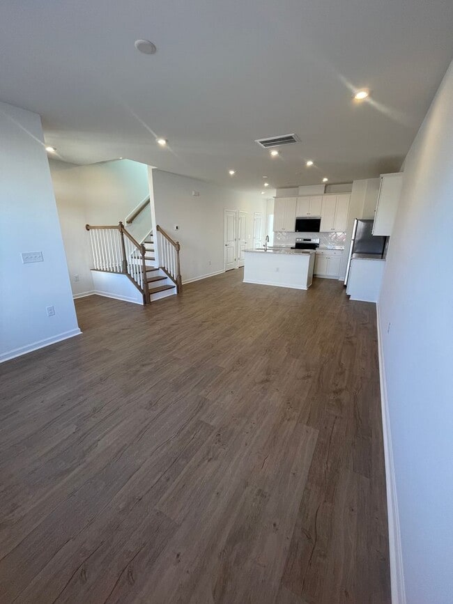 Building Photo - Charming 3 Bedroom Home Located In Wendell