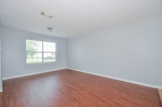 Building Photo - 7211 Towering Pine Ln