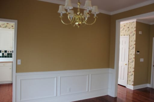 Building Photo - 1435 Holly Manor Dr
