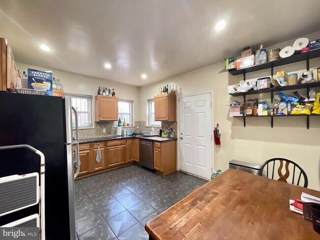 Foto del edificio - 416 N 31st St