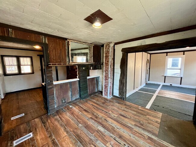 Foto del edificio - 602 N Genesee St