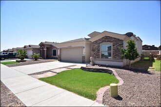 Building Photo - 7032 Long Meadow Dr